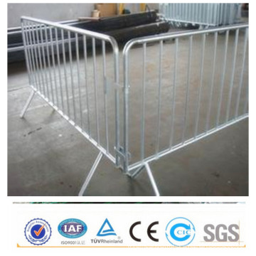 Vente chaude pvc enduit galvanisé piétons barricades